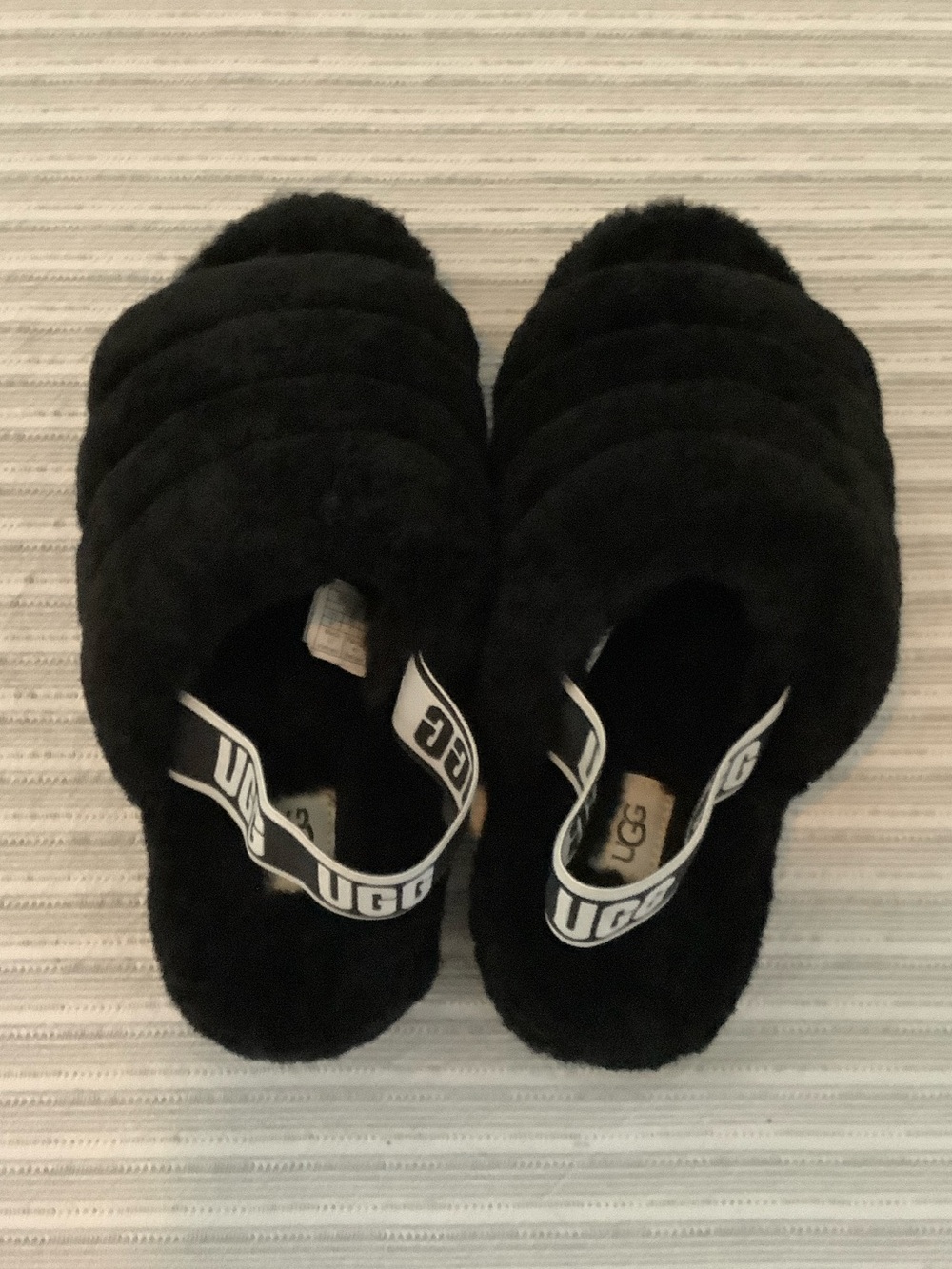 UGG Black Fluffy Yeah Slide with Branded Heel Strap